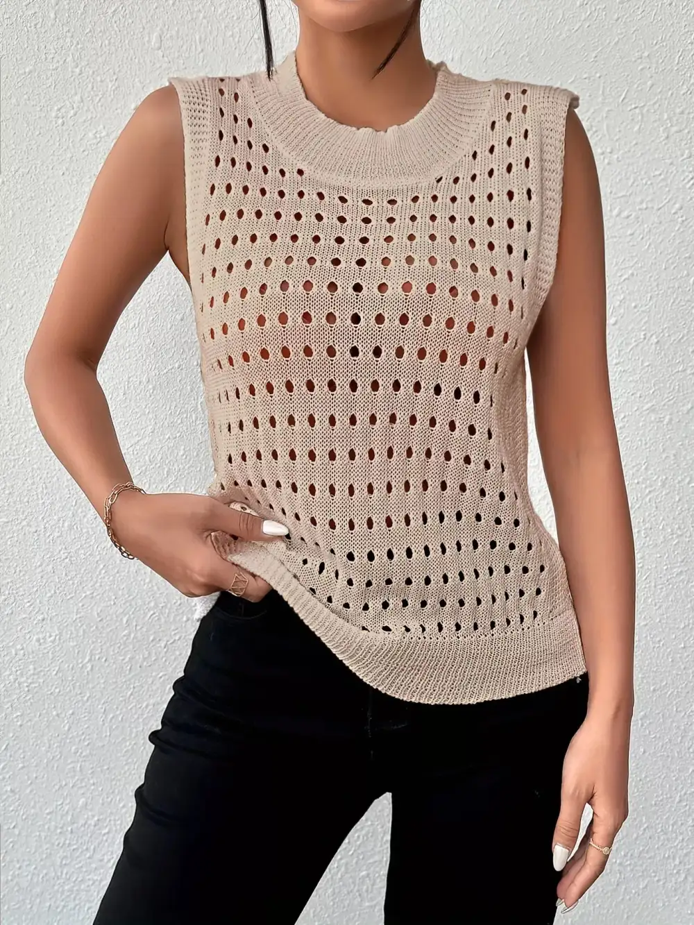 Round-Neck Knit Tank Top