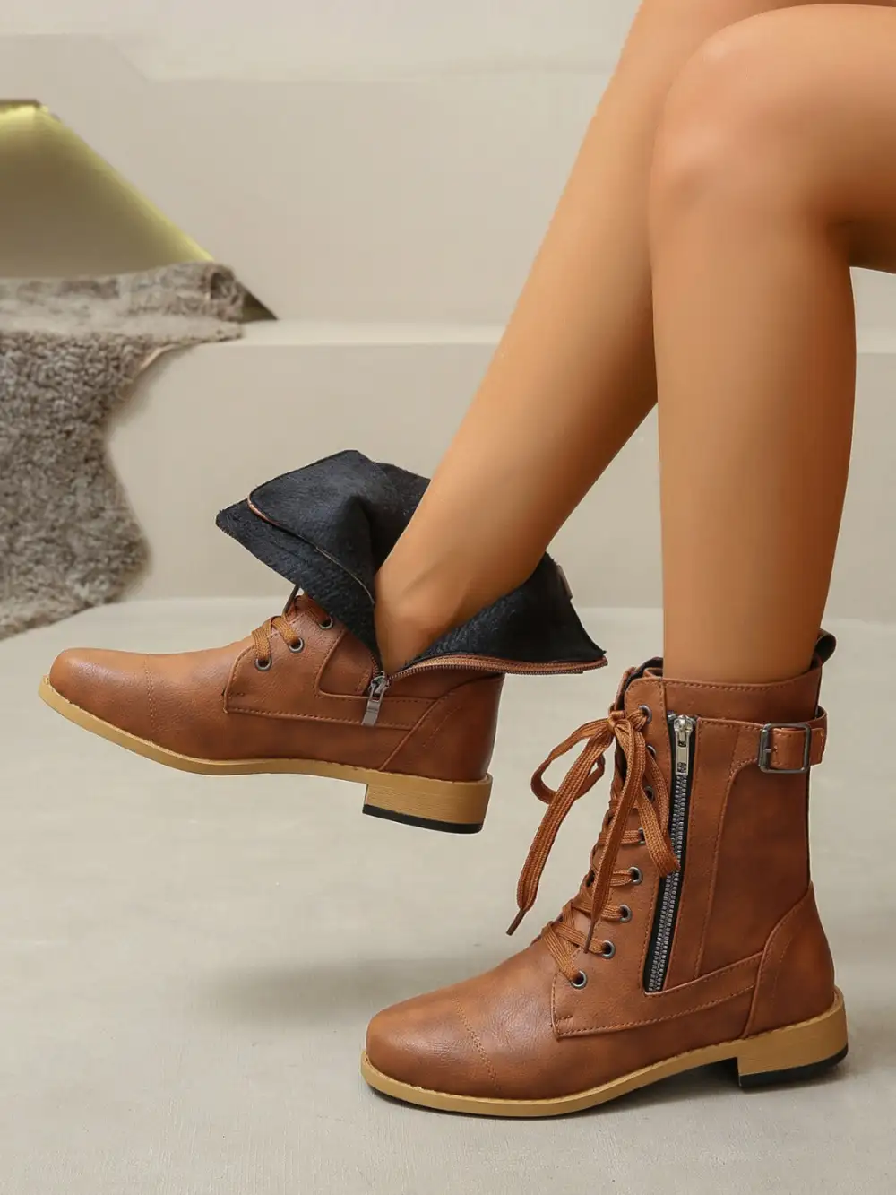 Lace Pu Boots