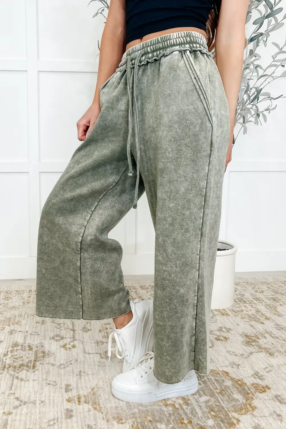 Wide Leg Cropped Pants