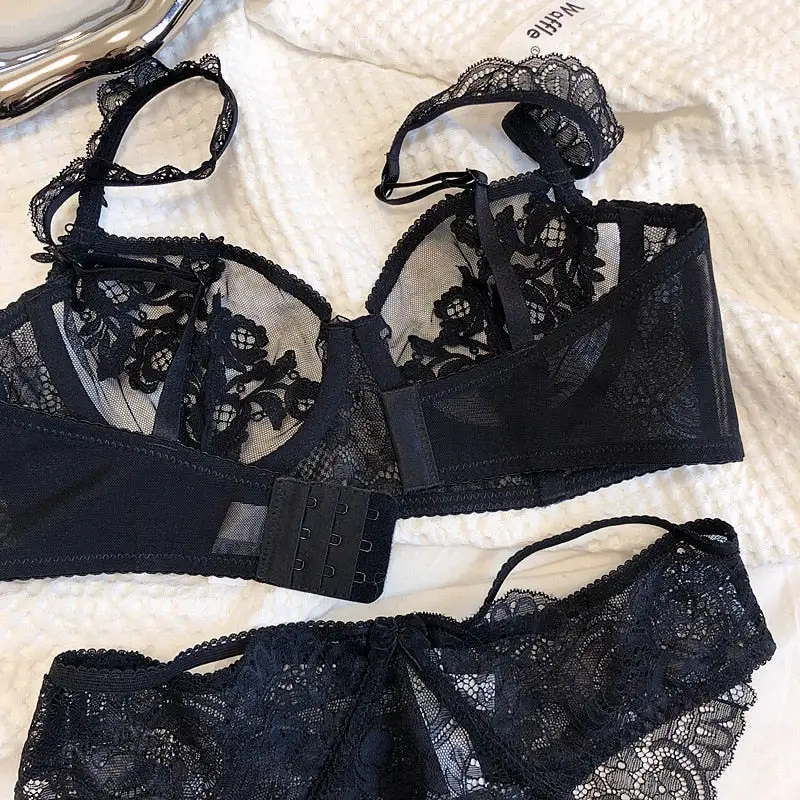Corset-Inspired Lace Lingerie Set