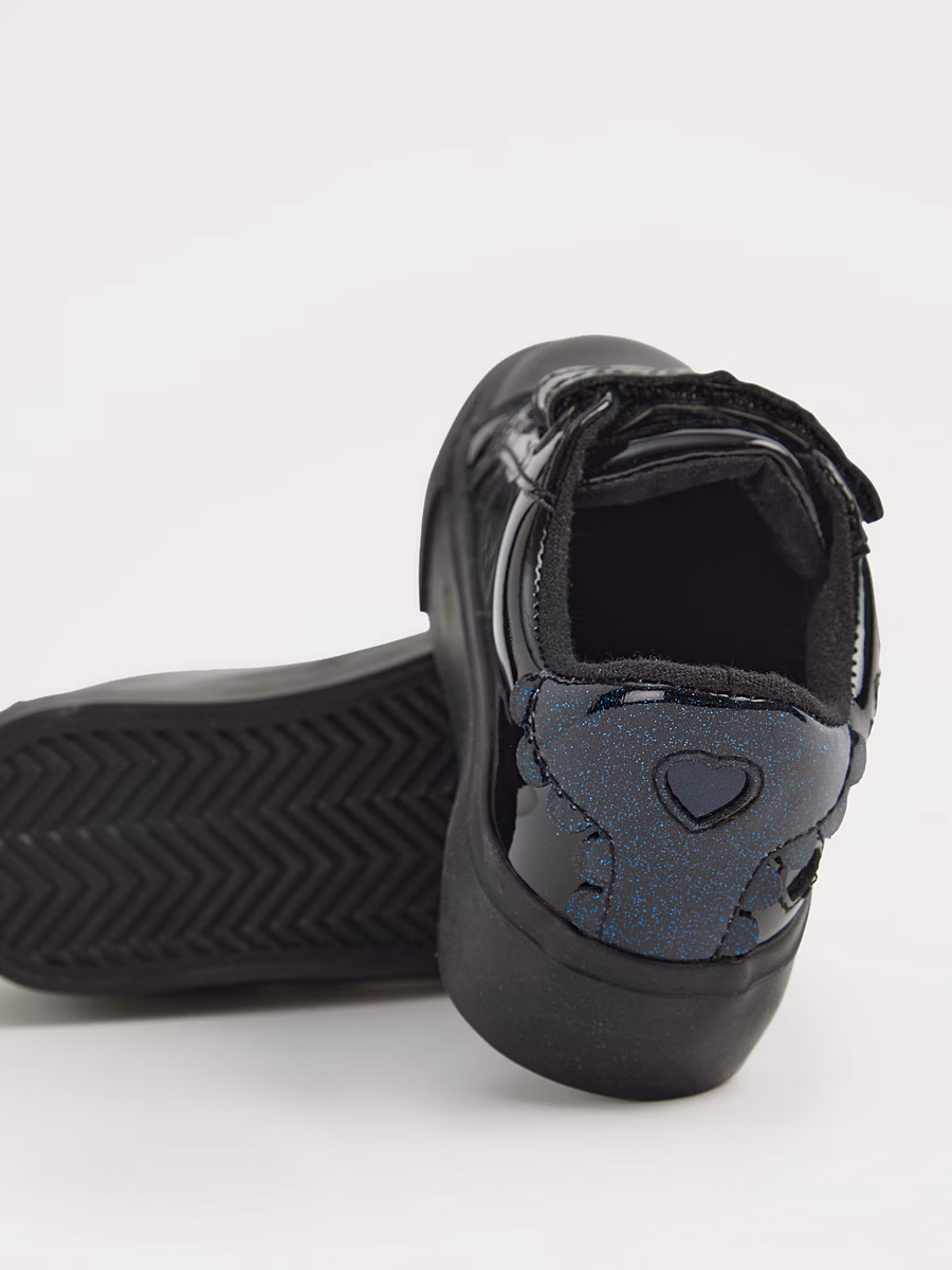 Black Heart Cutout Patent Twin Strap School Shoes detail 1