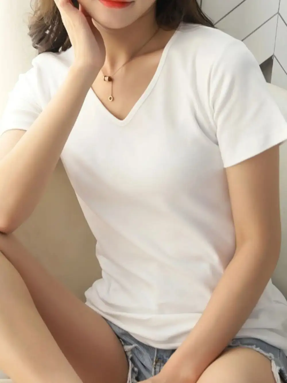 Easy-Wear V-Neck Short-Sleeve T-Shirt