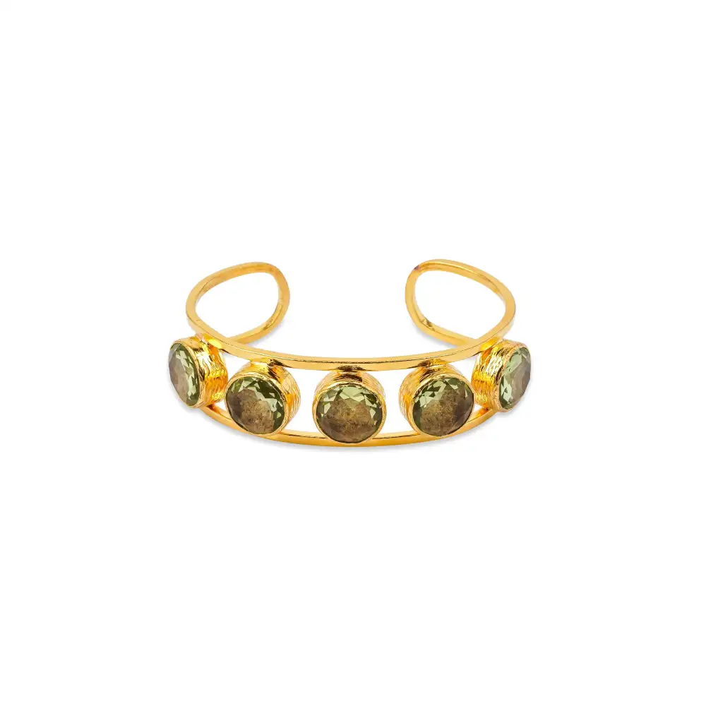 Refined Everyday Accessory 19