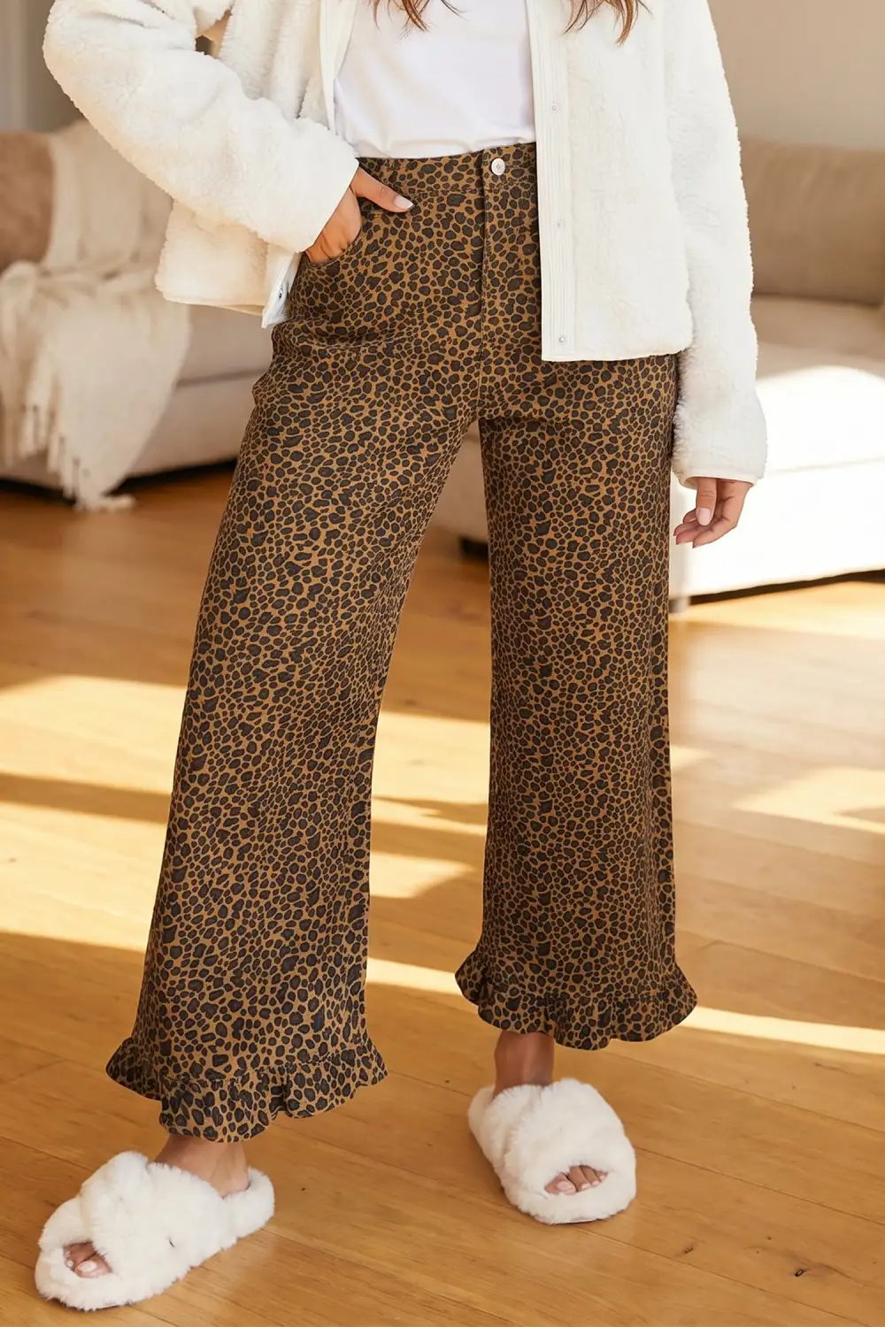 Women's Leopard Print Ruffled Hem Shift Jeans
