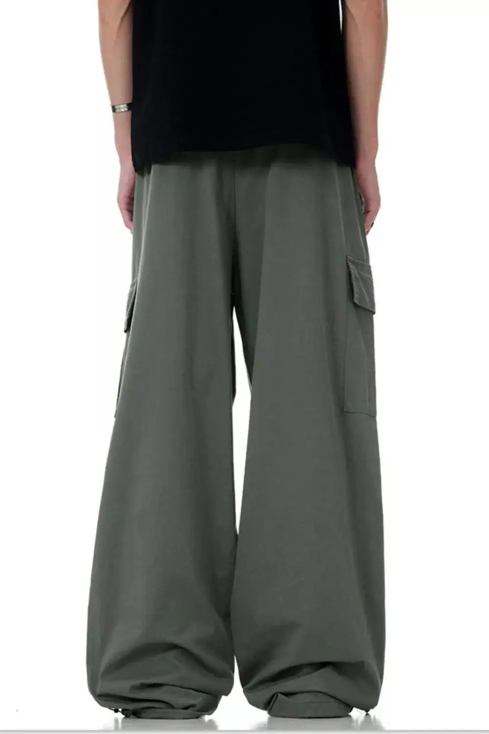 Loose Fit Cargo Pants