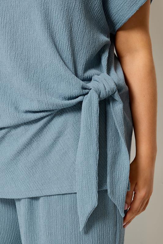 Blue Side Knot Textured T-Shirt detail 3