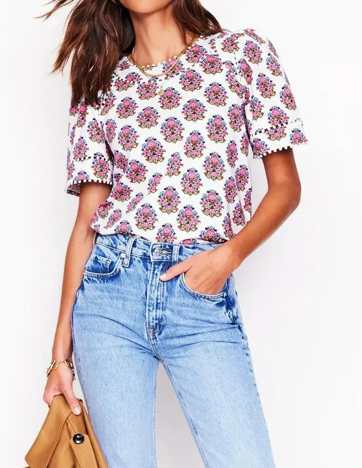 Mila Trim Detail Top