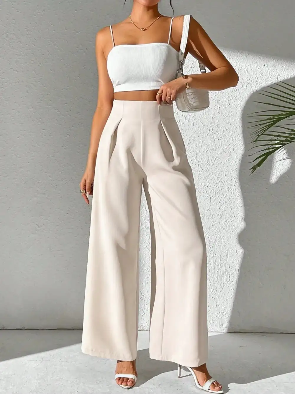 Wide Leg High Waist Detail Pants