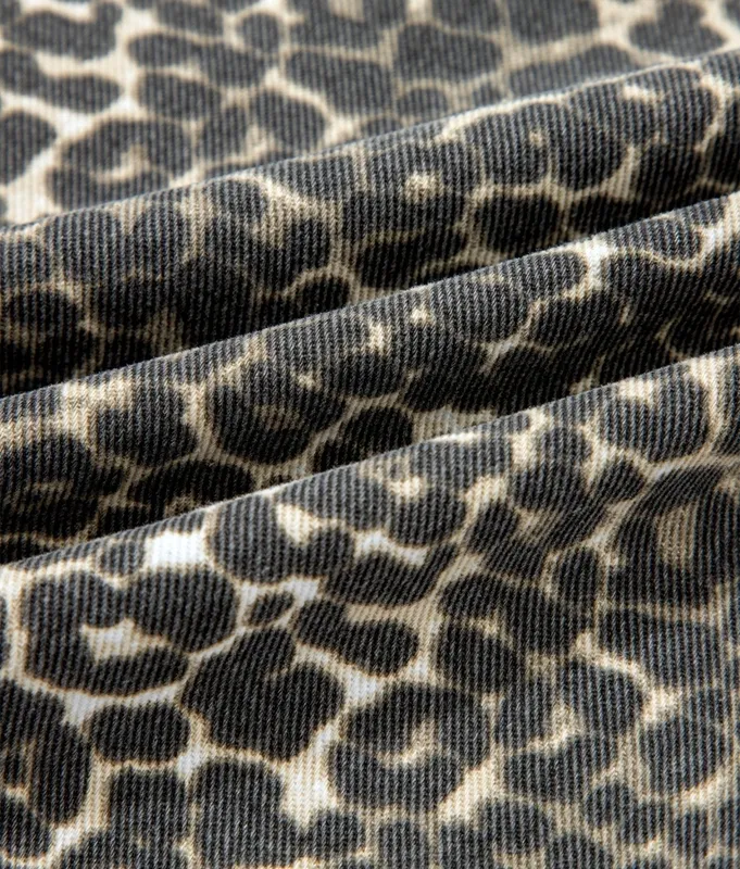 Leopard Print Short-Sleeve Denim Shirt