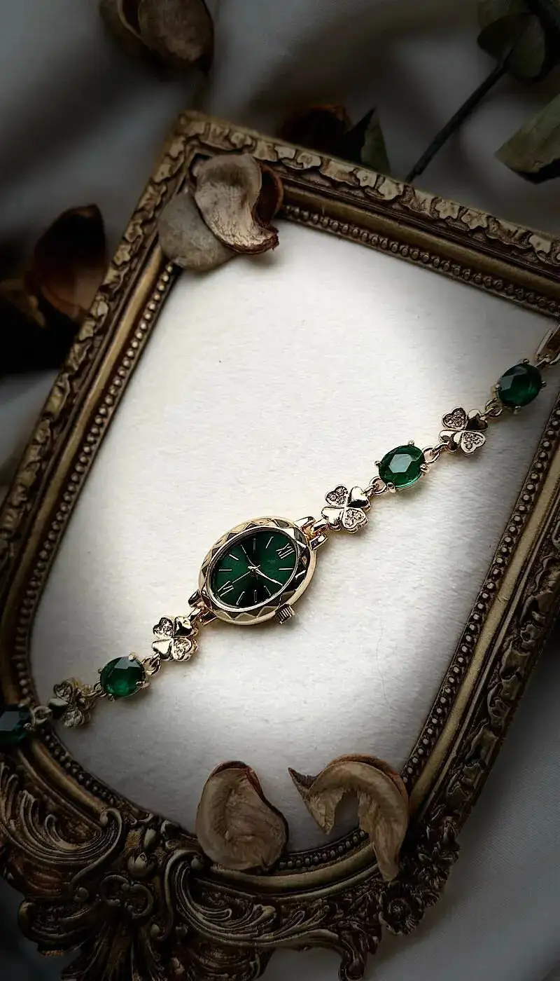 Vintage Floral Oval Dial Watch