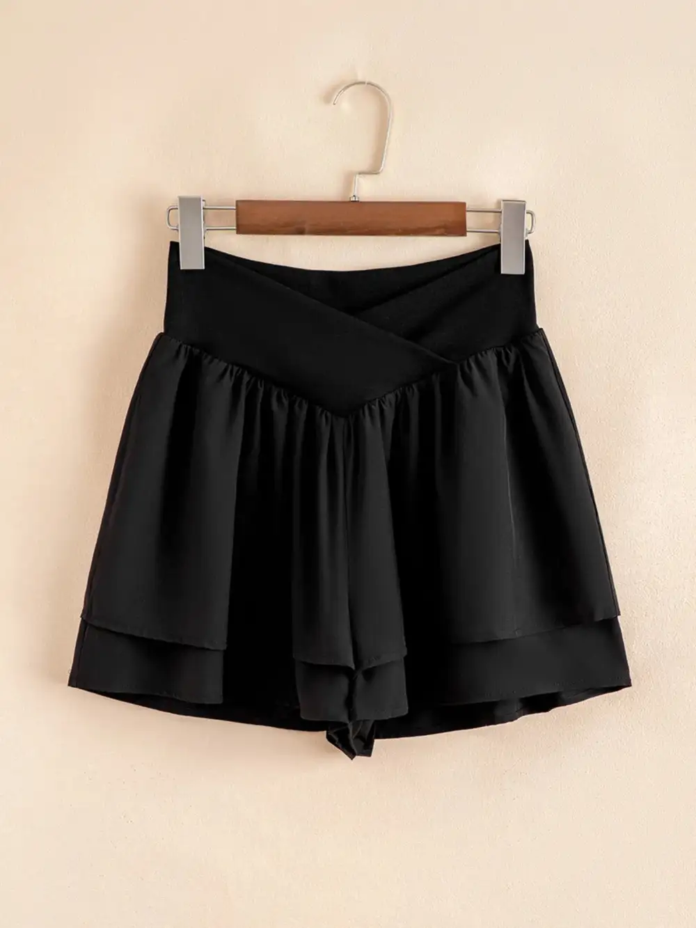 Everyday Ruffle Hem Shorts