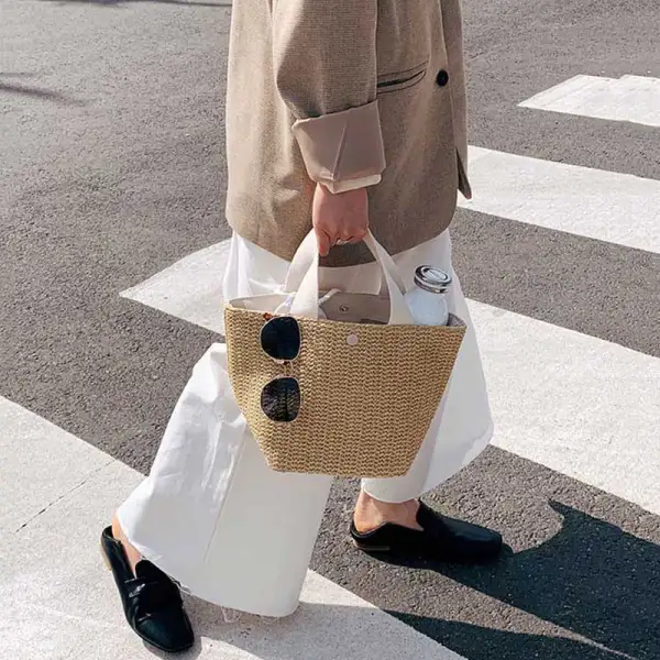 Chic Straw Tote Bag - Effortless Summer Vacation Aesthetic