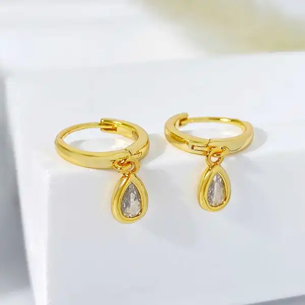 Droplet Everyday Drop Earrings
