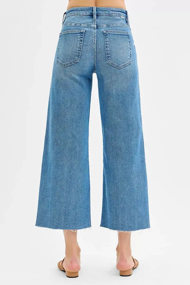 Everyday Mid Rise Raw Hem Cropped Jeans