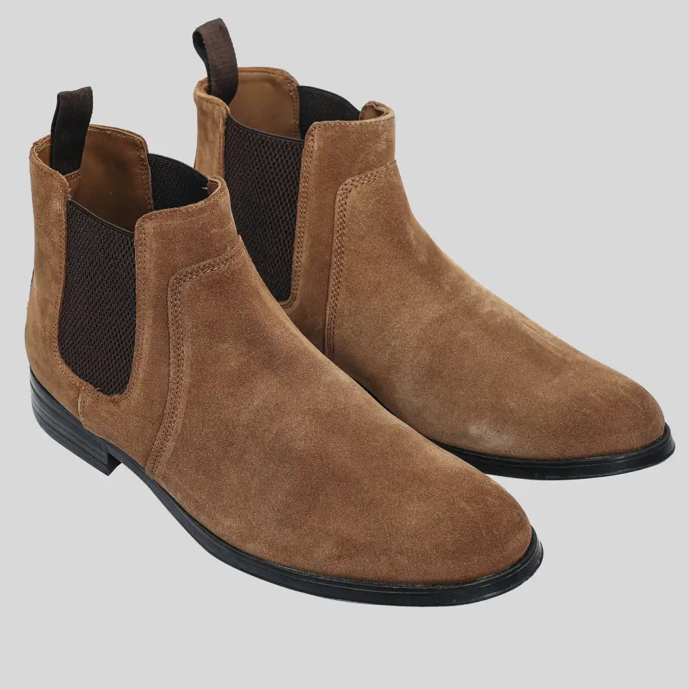 Men's Sleek Modern Leather Chelsea Boots