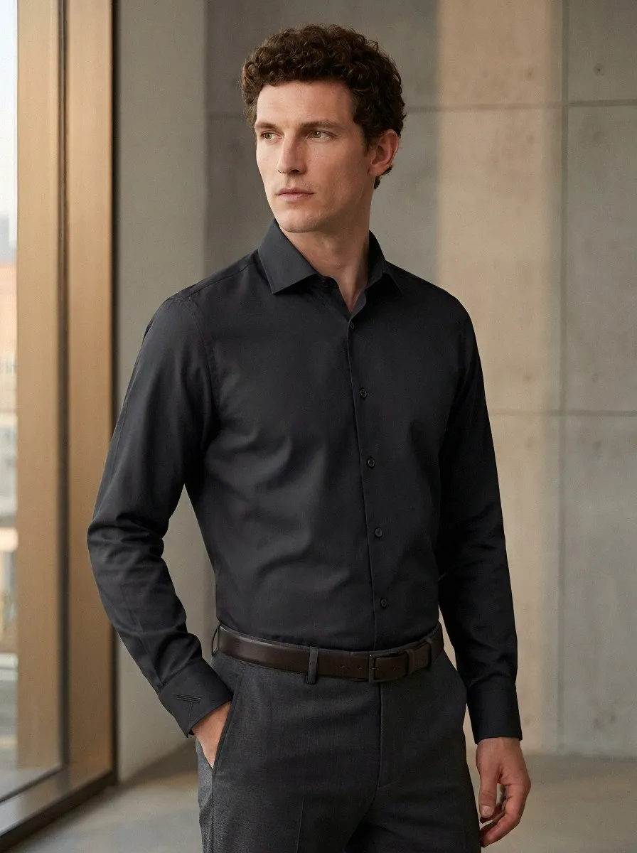 Men's Business Casual Non-Iron Cotton Light Blue Dress Shirt