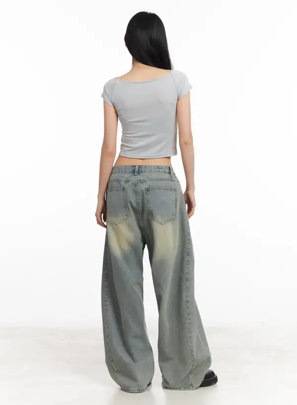 Pintuck Wide-Leg Jeans