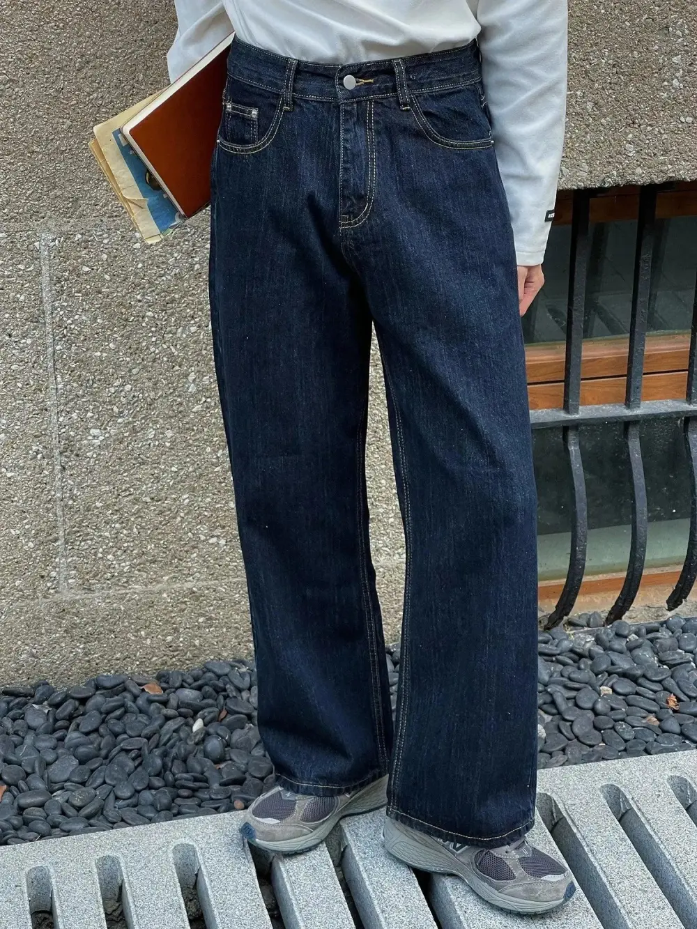 Washed Straight Leg Jeans