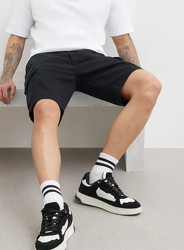 Men's Regular Fit Black Cargo Casual Shorts