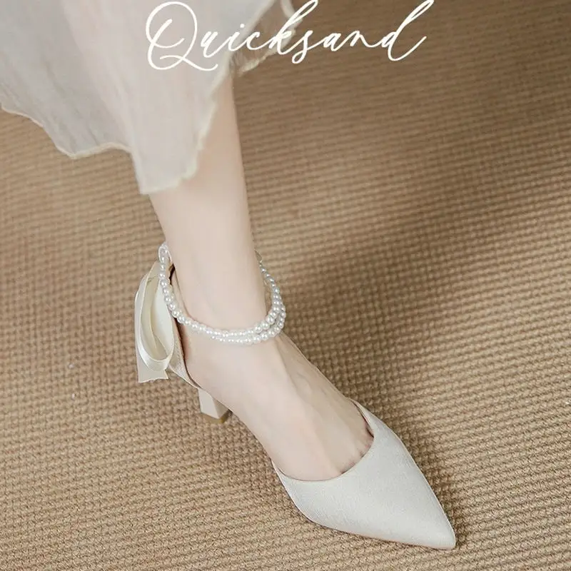 Bow Detail Pointed Toe Sandals