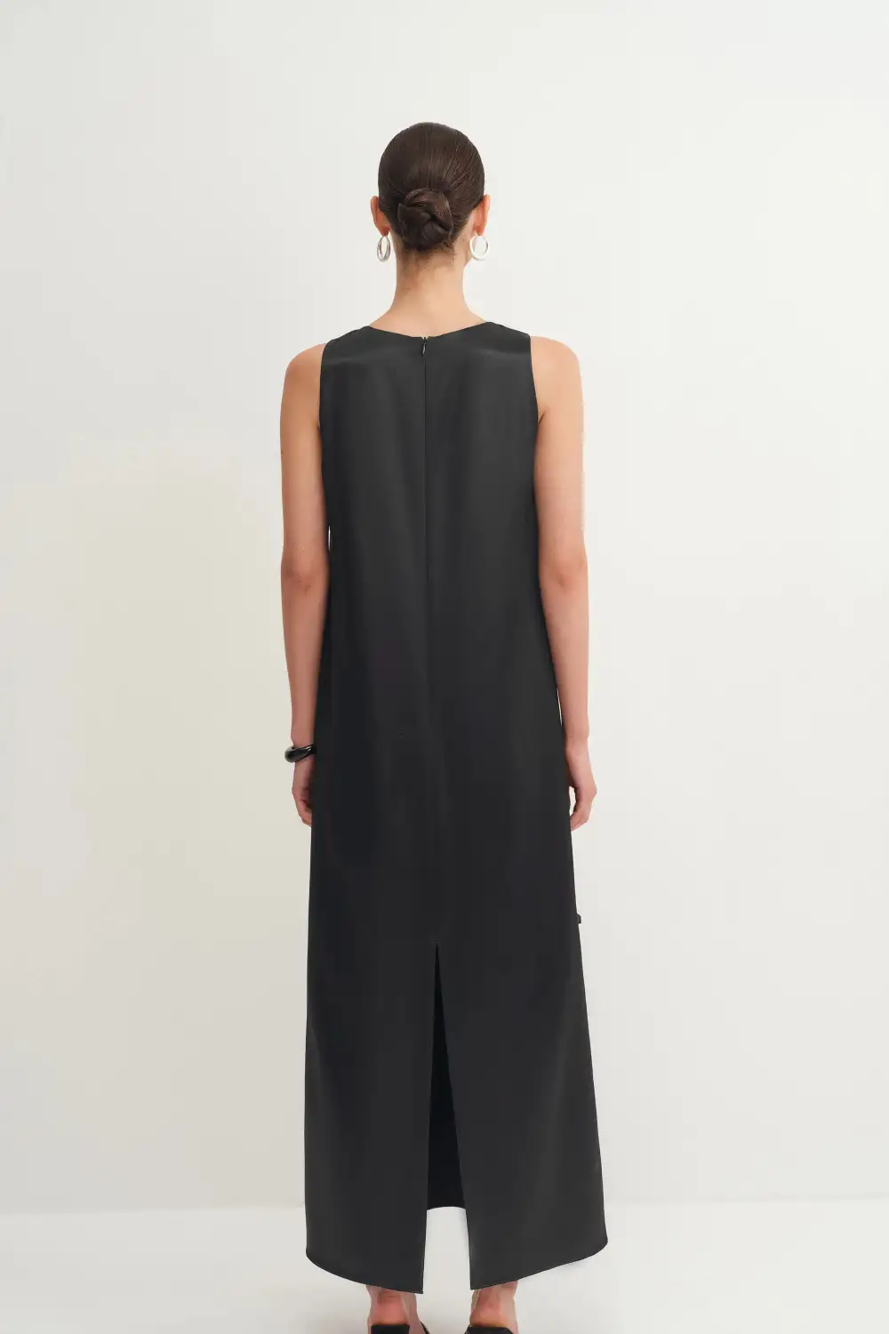 Sleeveless Handcrafted Floral Silk Wool Knit Maxi Dress