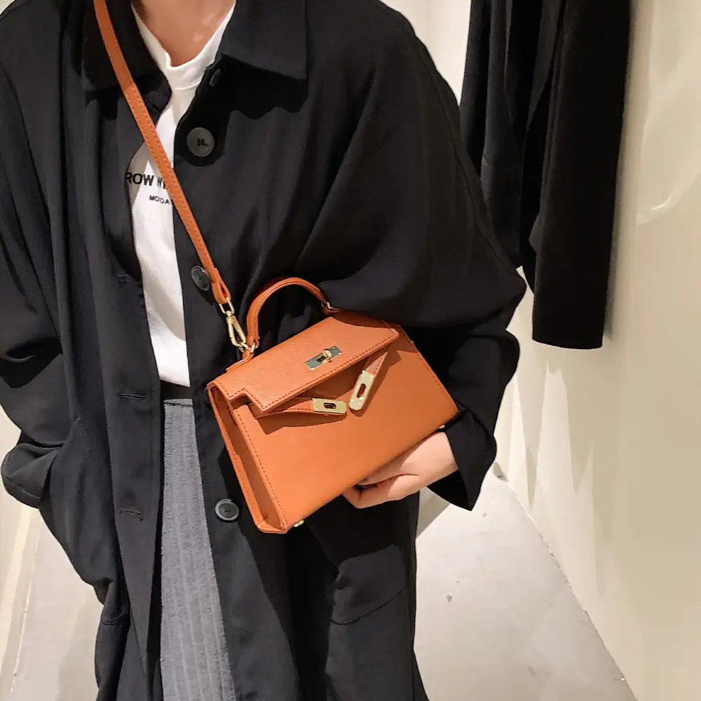 Roomy Minimal Crossbody Bag