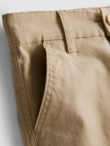 1.5-7yrs | Cotton Rich Chinos detail 2