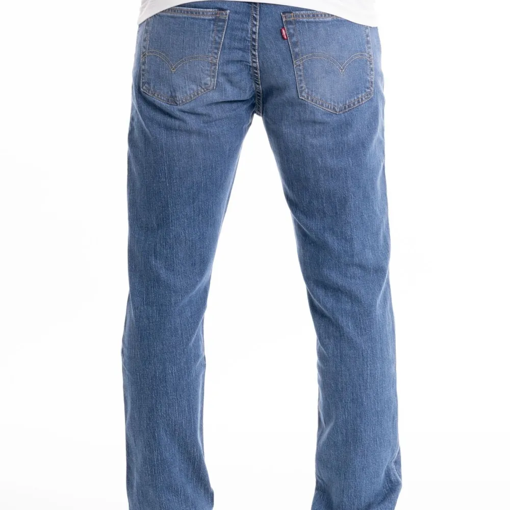 Classic Slim Everyday Jeans