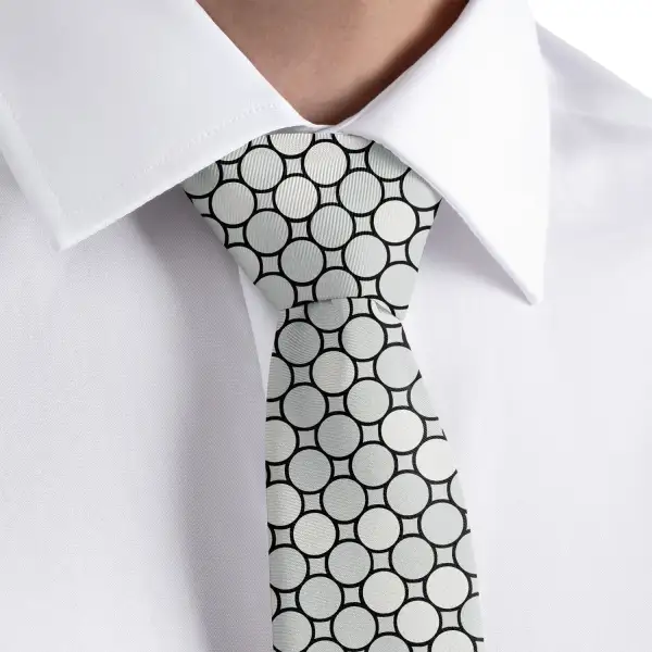 Refined Dot Arrangement Necktie