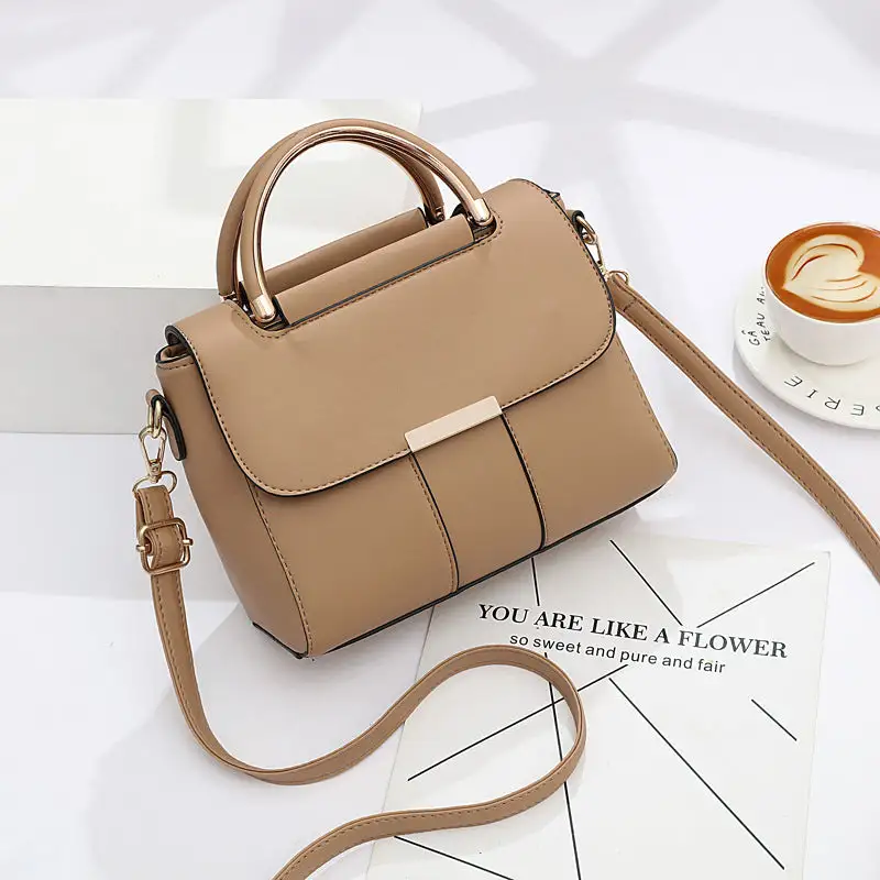 Korean Small Square Handbag – Trendy Shoulder Messenger Bag for Women