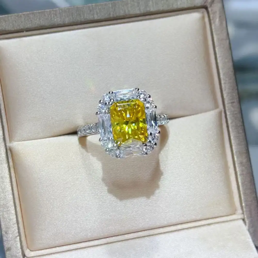 Simple Moissanite Ring