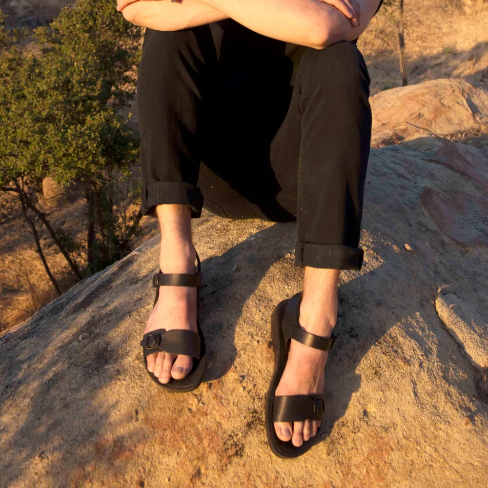 Everyday Leather Adjustable Buckle Sandals