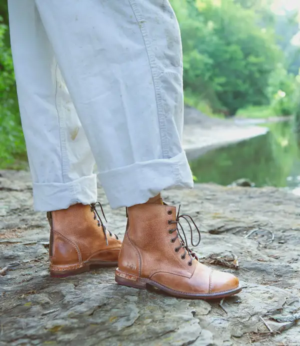 Cap-Toe Contrast-Stitched Heritage Combat Boots