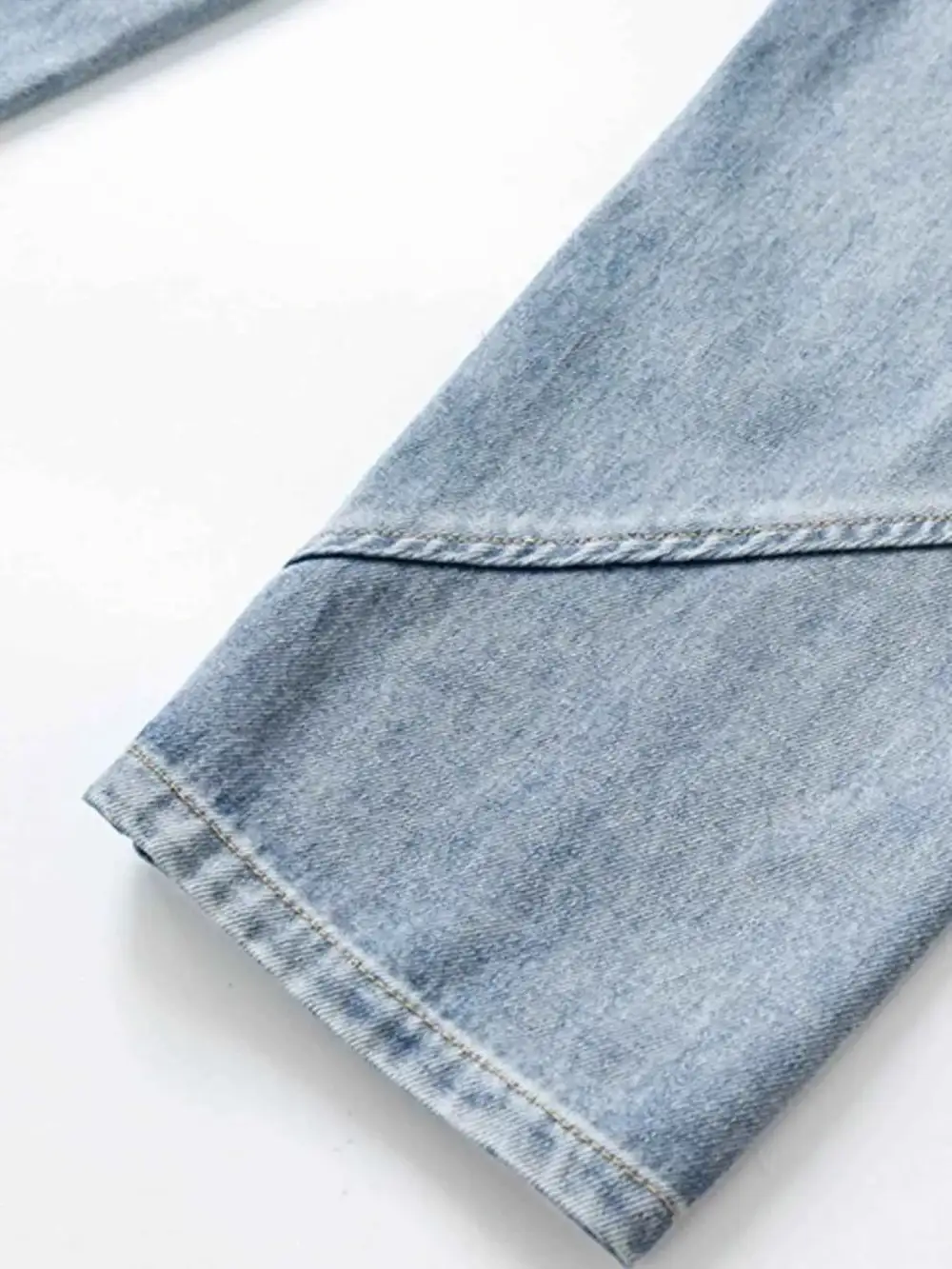 Relaxed Washed Wide Leg Jeans