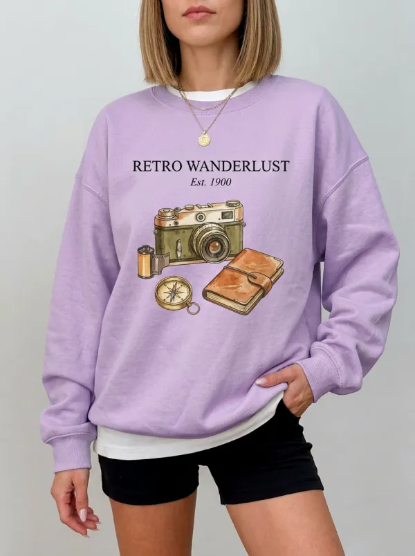 Women's Travel Lover Retro Camera Compass Journal Printed Sweatshirt