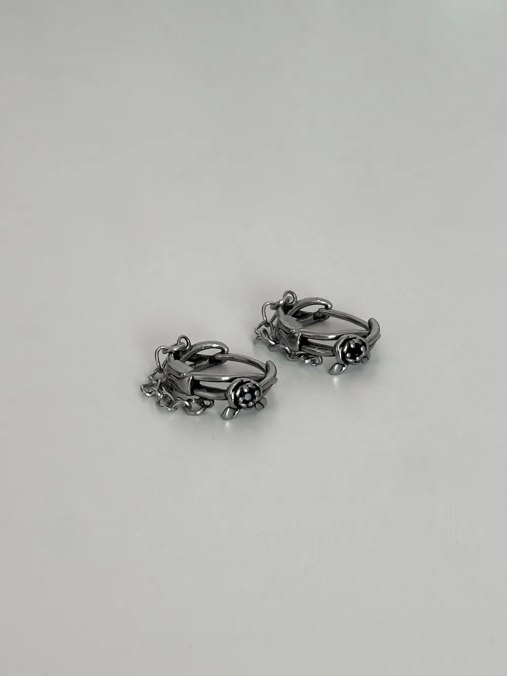Chain Detail Everyday Earrings