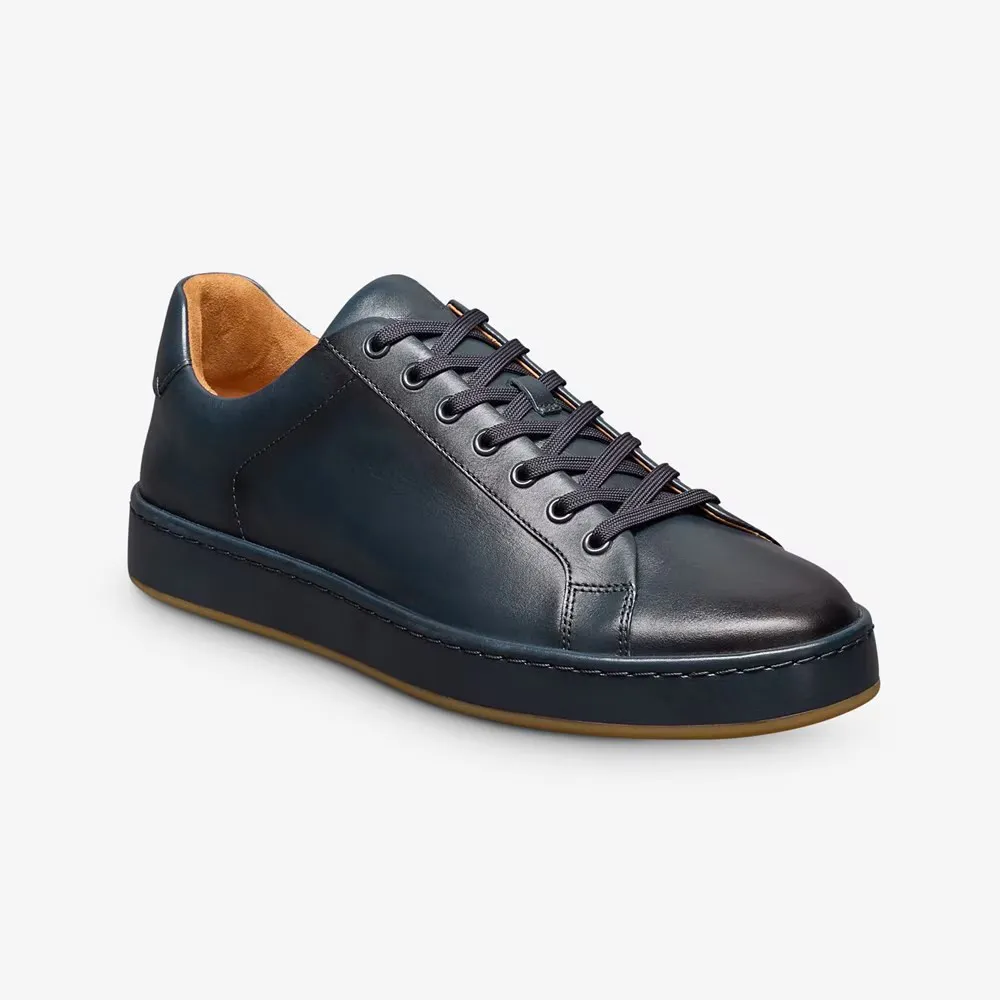 Leather Lined Interior Sneaker