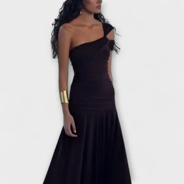 Margot Off Shoulder Fitted