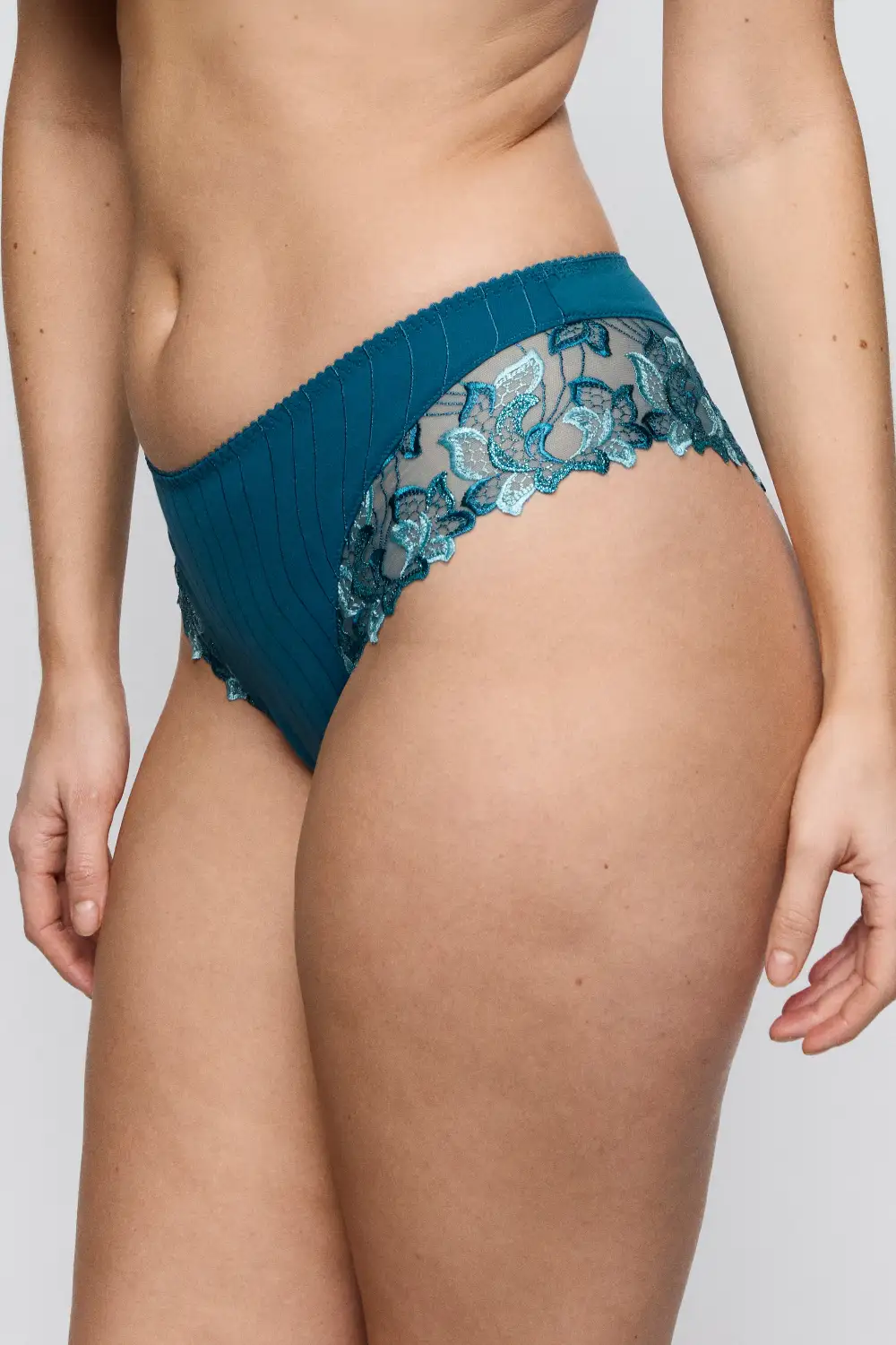 Women's High Cut Flat Seams Cotton Gusset Cotton Supportive Fit Tanga Panty