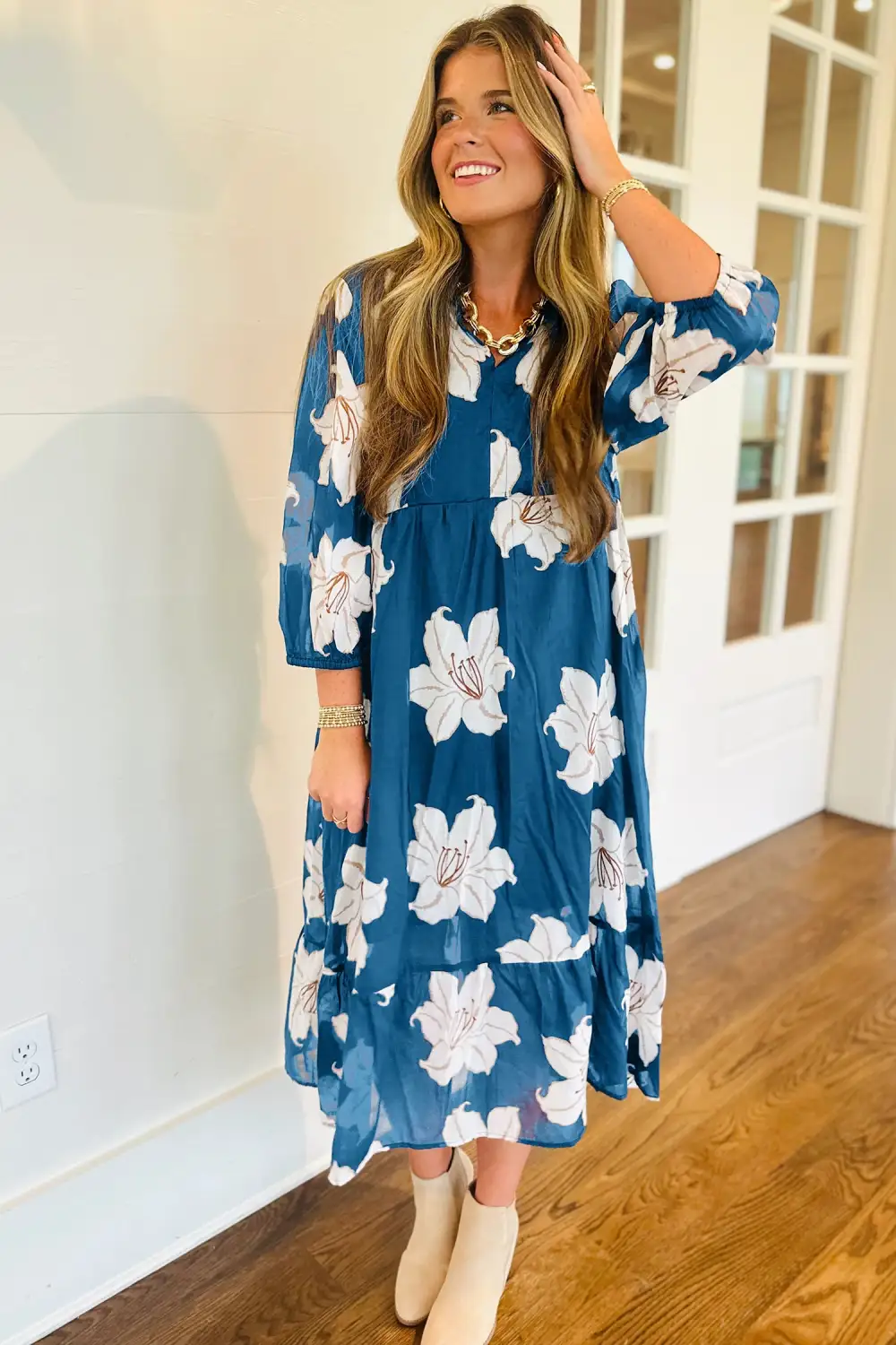 Polished Detail Floral Printed V Neck Midi Dress