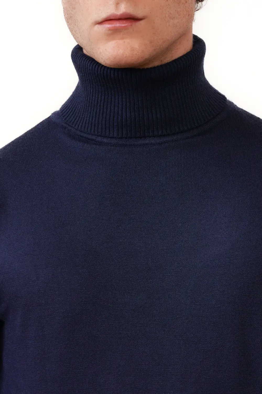 Casual Slim Fit Viscose Turtleneck Sweater