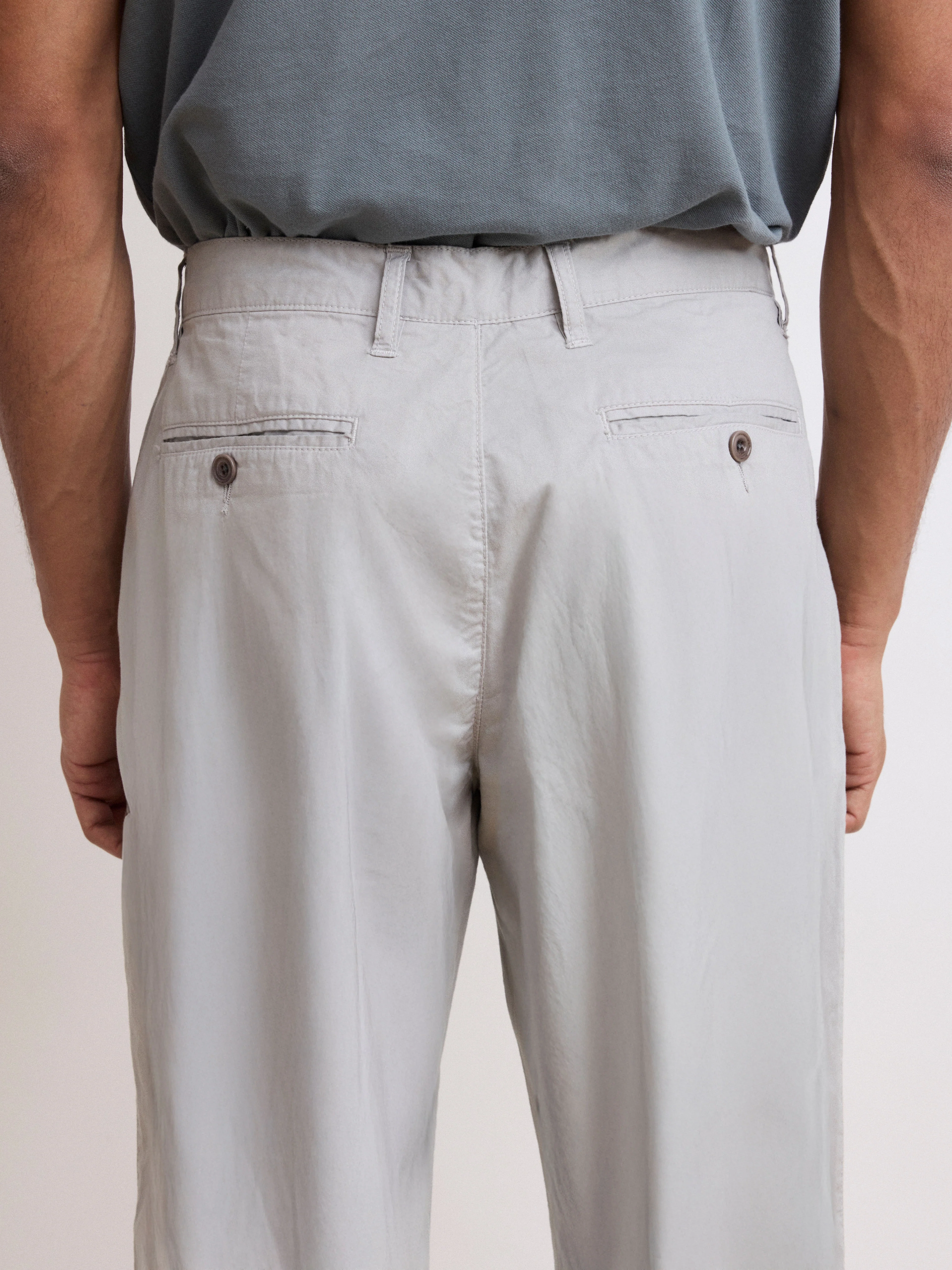 Casual Style Men's Grey Light Chino Pants