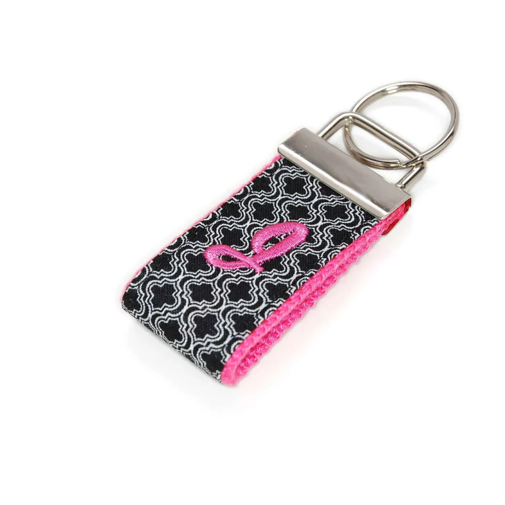 Quatrefoil Statement Keychain