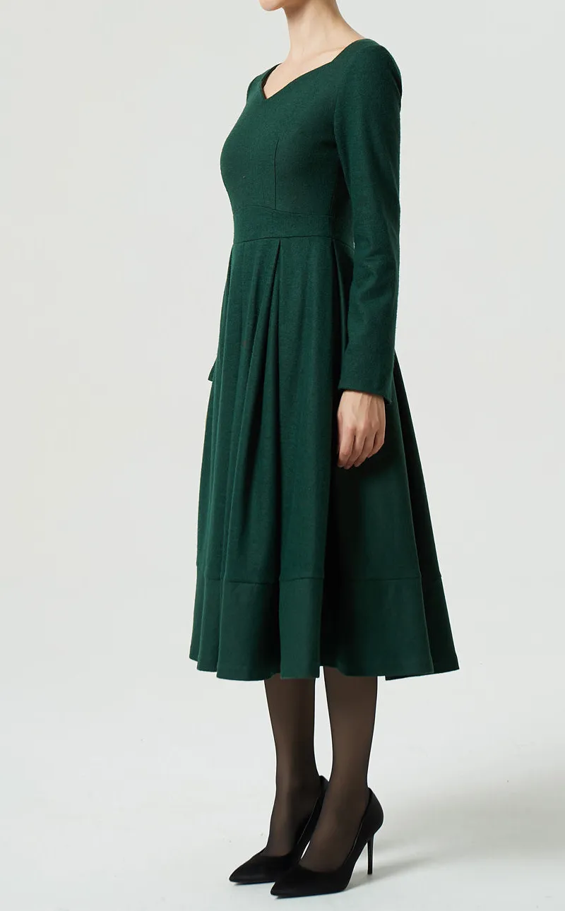 Contemporary Wool Blend Pleated Long Sleeve Midi Dress