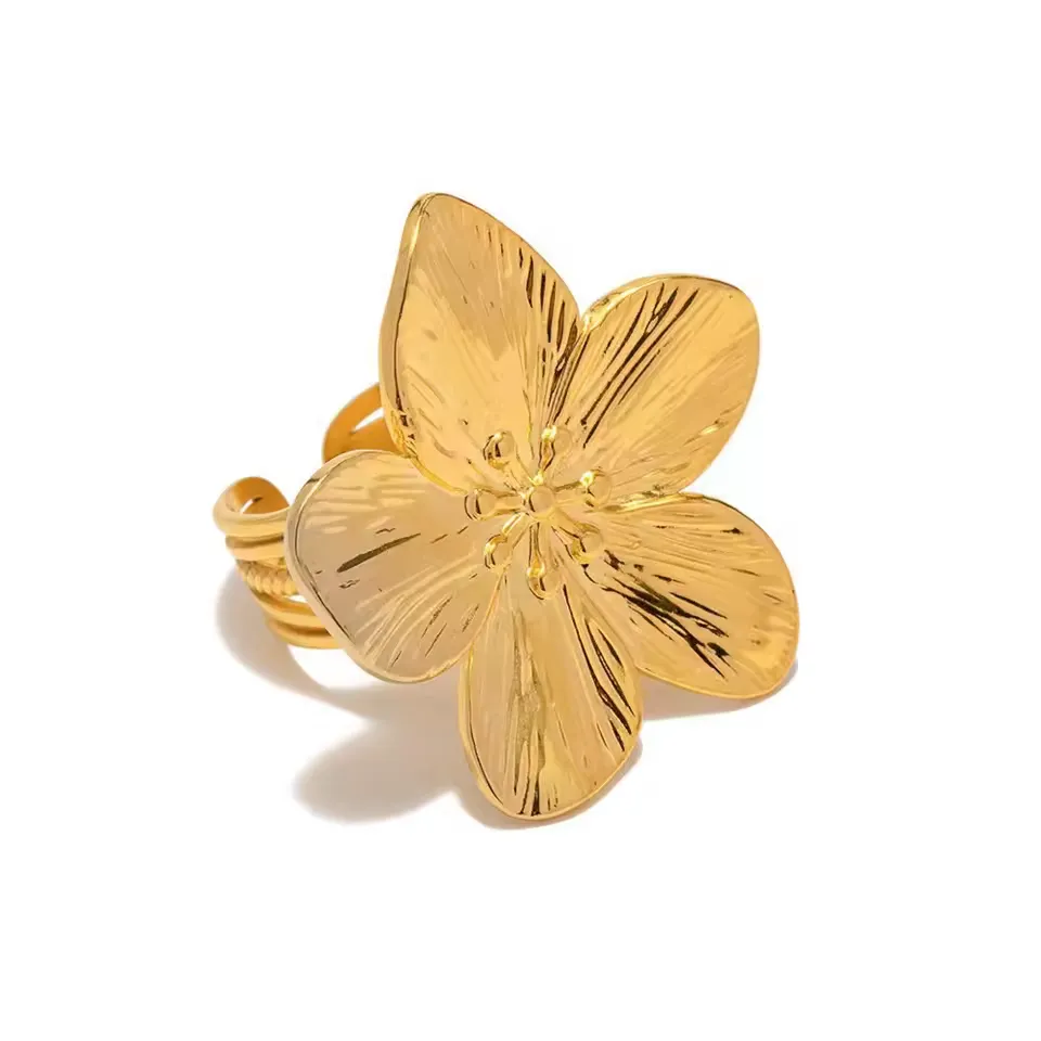 Simple and fashionable floral-style women's earrings jewelry