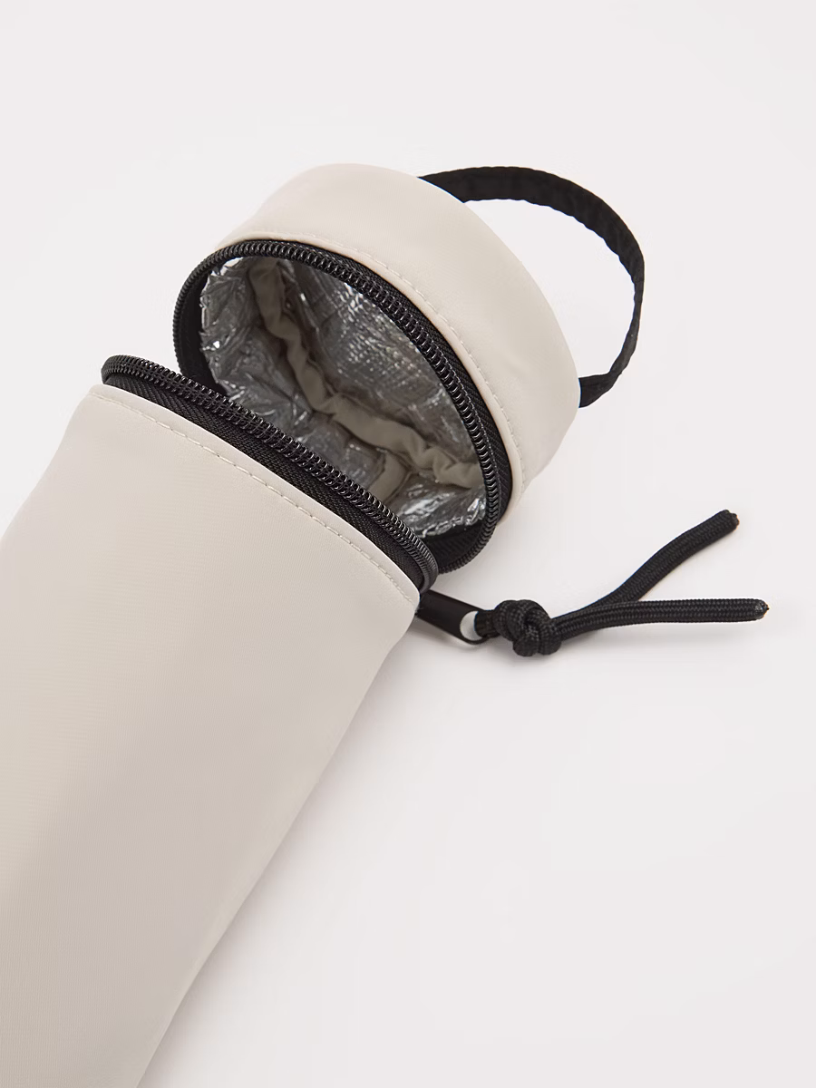 Neutral Changing Backpack detail 3