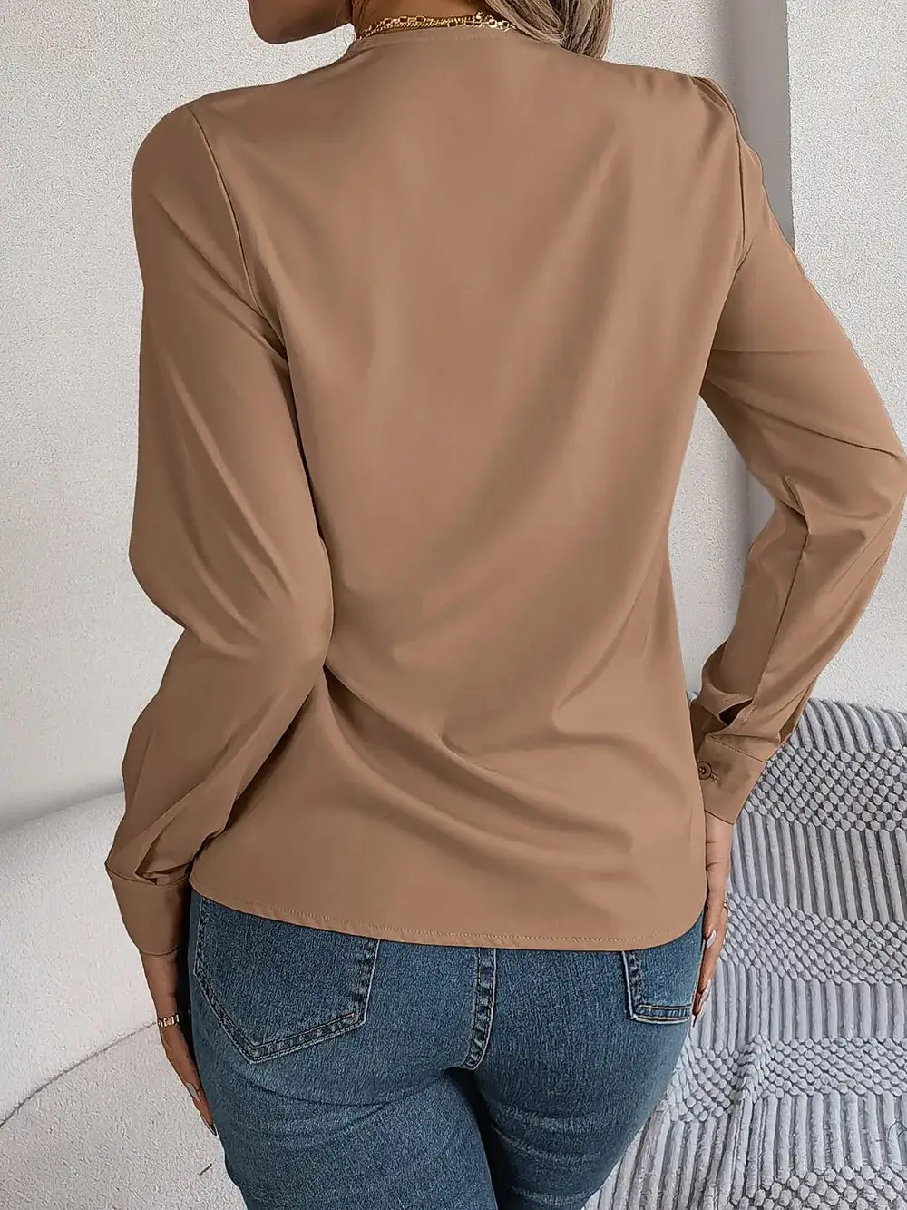 Textured V-Neck Long Sleeve Blouse
