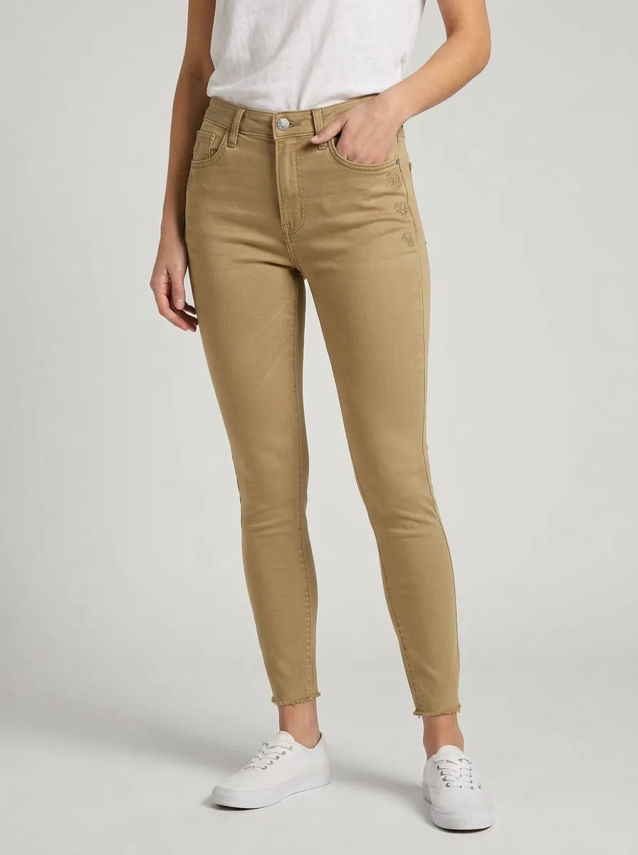 Women's Floral Embroidered High-Rise Raw Hem Slim Jeans