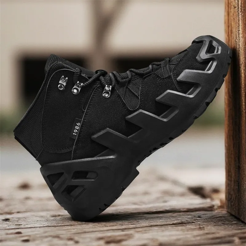 Men's Cushioned Hiking Shoes
