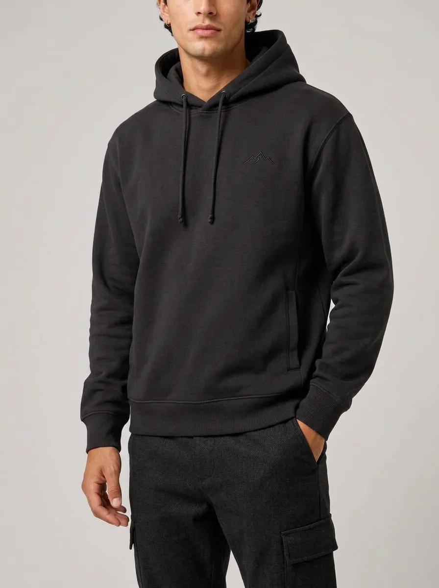 Men's Mountain Graphic Pullover Chest-Detail Hoodie